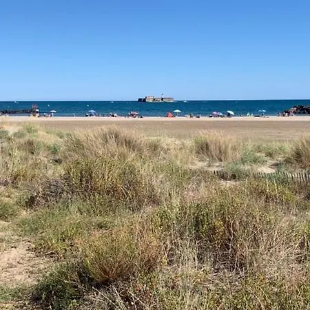 Cap D'agde Avec Piscine Proche De La Agde